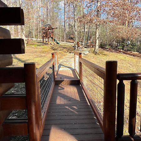 Вилла Bearfoot Retreat Waldens Creek Экстерьер фото