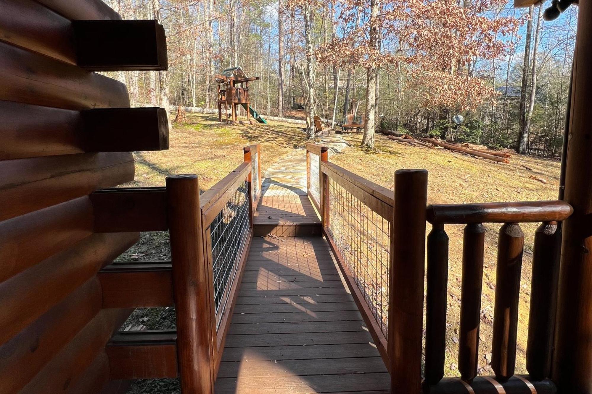 Вилла Bearfoot Retreat Waldens Creek Экстерьер фото