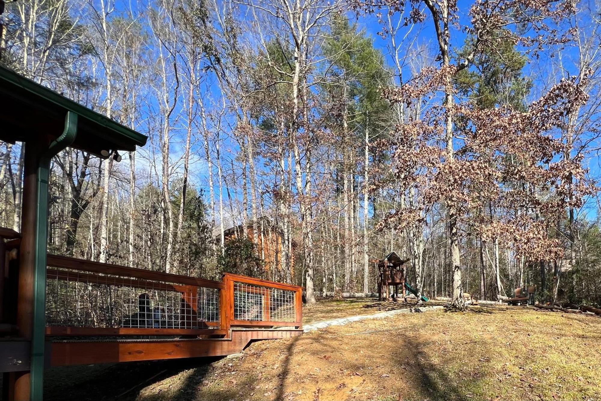 Вилла Bearfoot Retreat Waldens Creek Экстерьер фото
