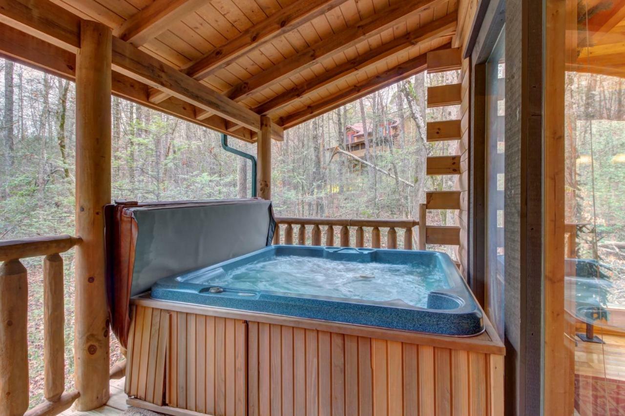 Вилла Bearfoot Retreat Waldens Creek Экстерьер фото